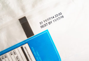 Nadruk termotransferowy na opakowaniu foliowym drukarką SmartDate Markem-Imaje 3